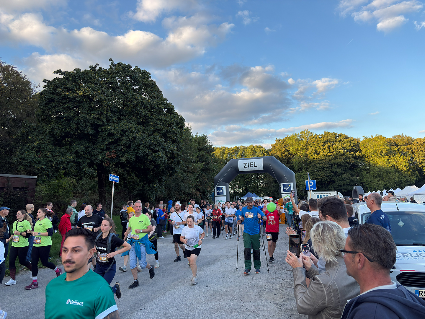 VÖLKEL beim Firmenlauf 2026 – Bild 12