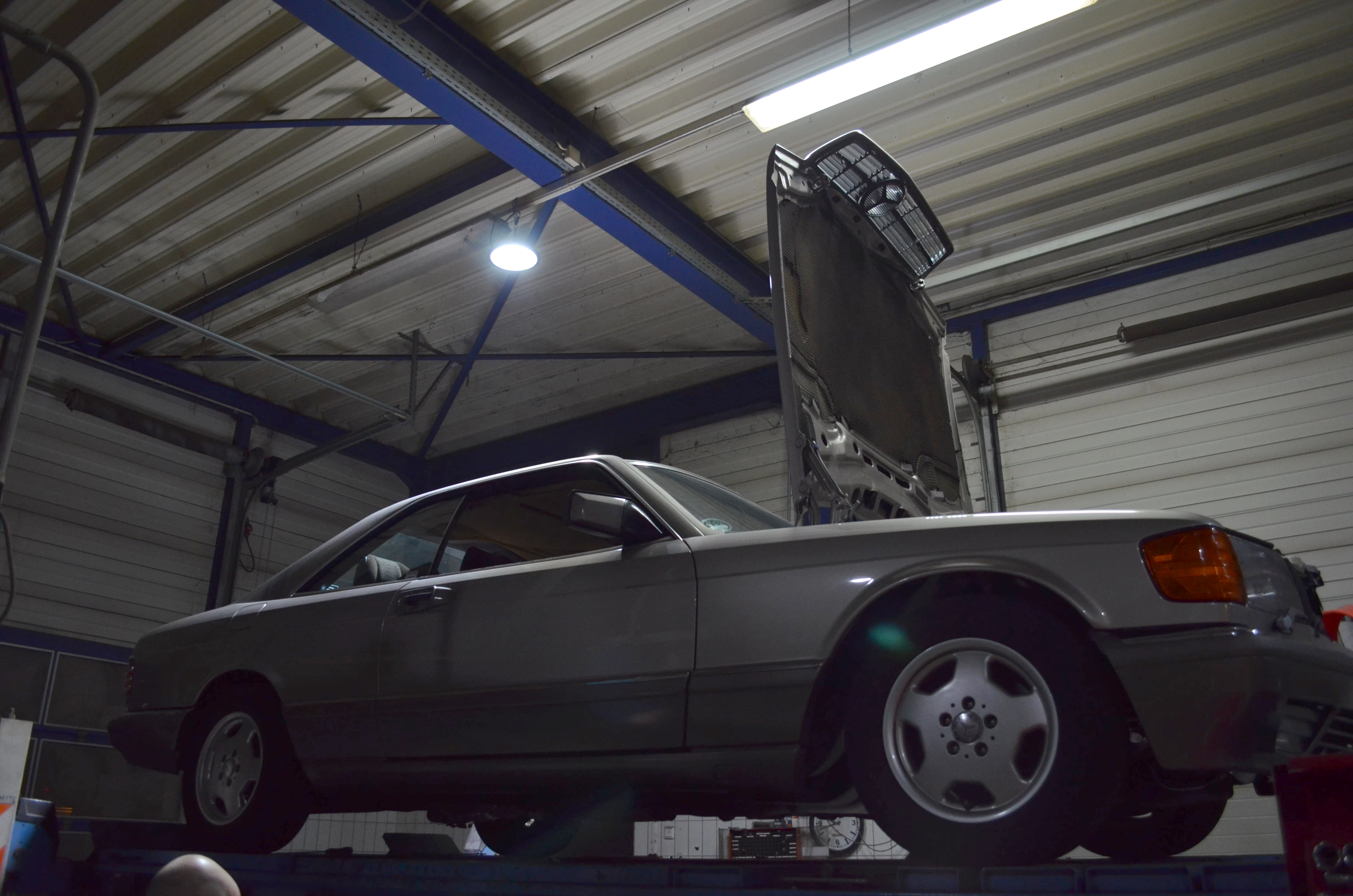 Mercedes-Benz 500 SEC, build impression 6