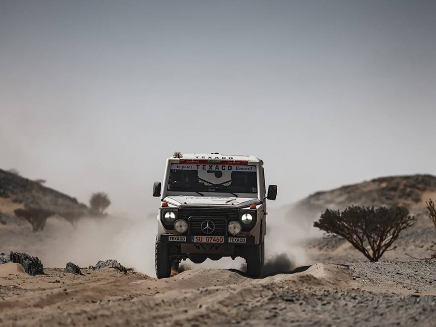 Team VÖLKEL bei der Dakar Classic, mit der Mercedes-Benz G-Klasse, auf der Wüstenpiste